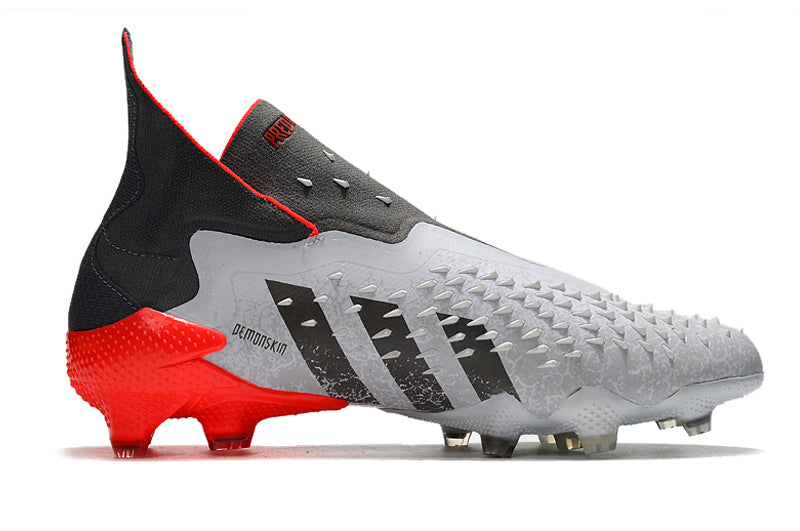 Adidas PREDATOR FREAK FG